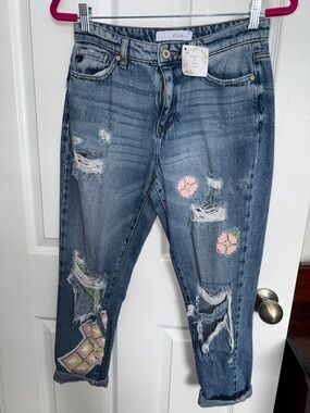 KanCan 1/24 (28waist) Estilo pastel Embroidered Distressed Blue Jeans light wash